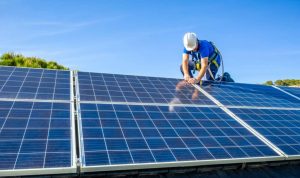Installation et mise en production des panneaux solaires photovoltaïques à Aimargues